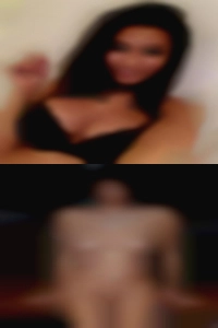 Ask Me What hot women Turns Me On!!