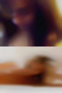 Both like to fuck are social drinkers.