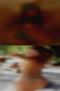 Does not like body naked girls hair.
